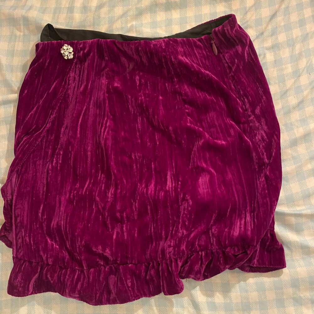 Magenta mini skirt